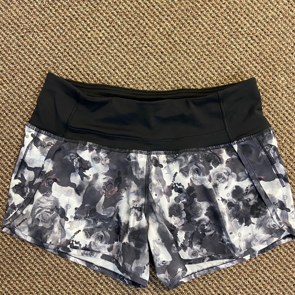 Lululemon Floral Run Speed Up Shorts Size 2
